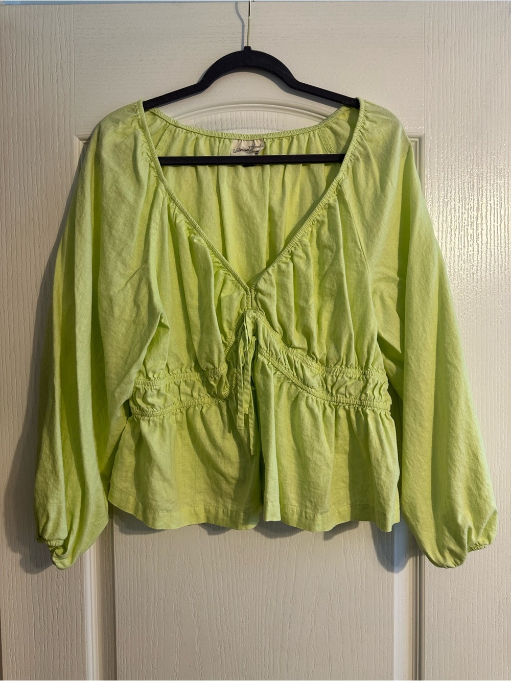 Universal Thread Lime Green V-Neck Drawstring Peasant Blouse